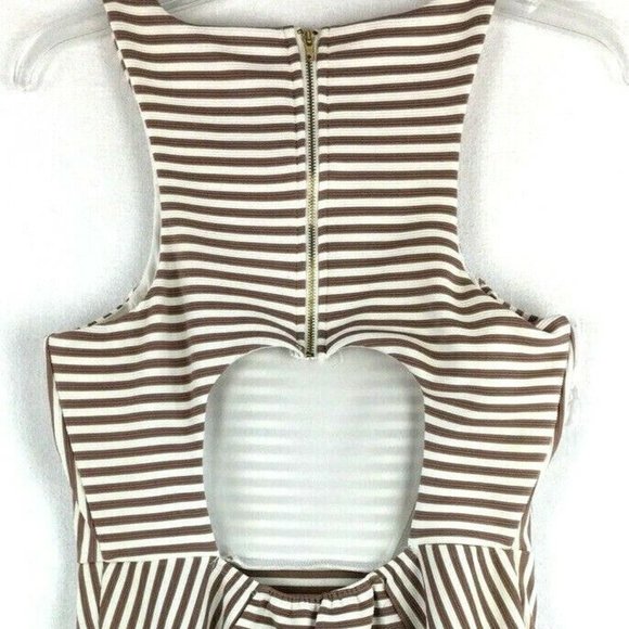 Three Pink Hearts Fitted Juniors bodycon Dress - Picture 1 of 7